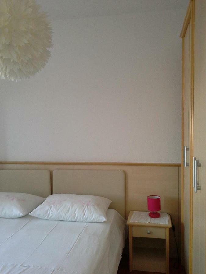 Rooms Luce 2 & Supetar Kültér fotó